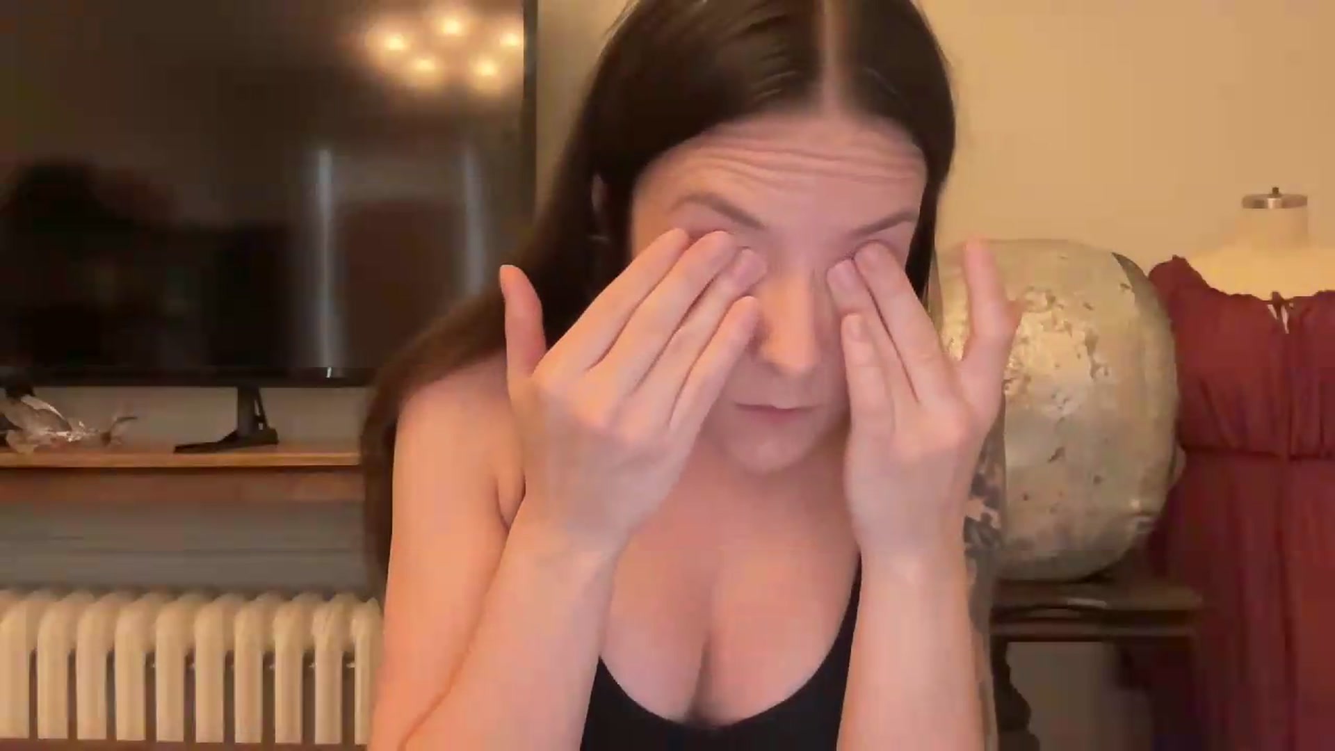 Gallery image thumbnail from MoonMILF's myfreecams stream on, 08/05/2026, 14:43 image 6 of 20