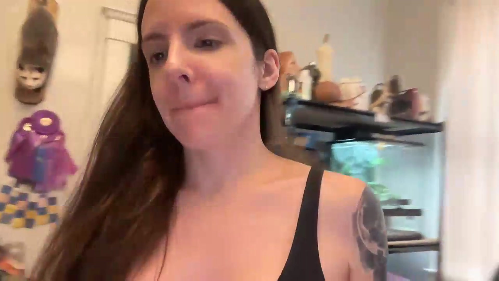Gallery image thumbnail from MoonMILF's myfreecams stream on, 08/05/2026, 14:43 image 2 of 20