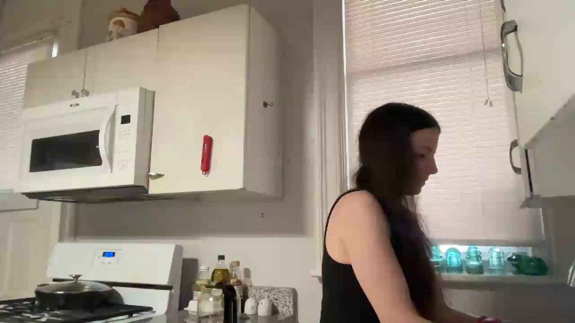 Gallery image thumbnail from MoonMILF's myfreecams stream on, 08/05/2026, 14:43 image 1 of 20