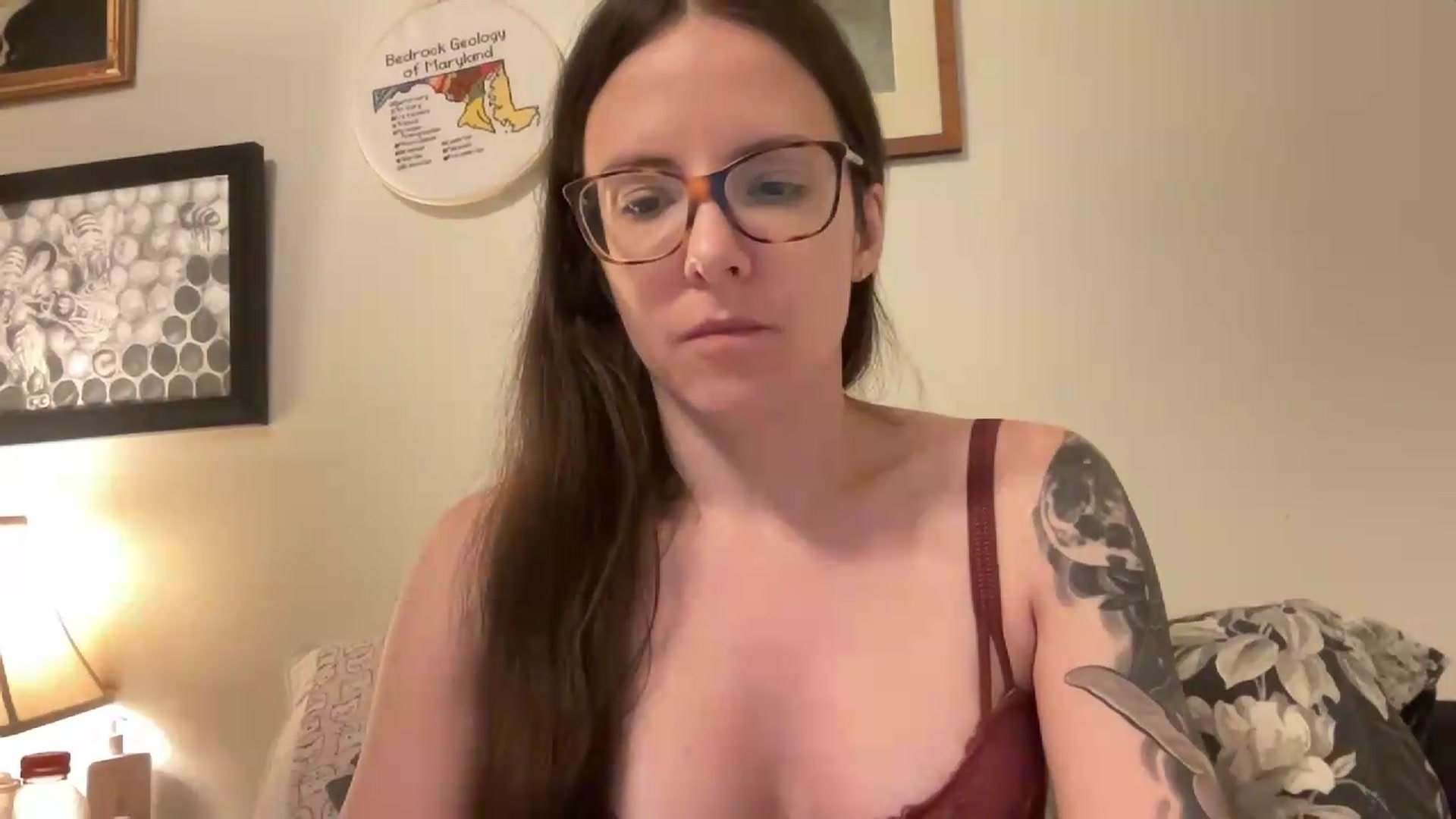 Gallery image thumbnail from MoonMILF's myfreecams stream on, 08/06/2026, 10:02 image 8 of 20