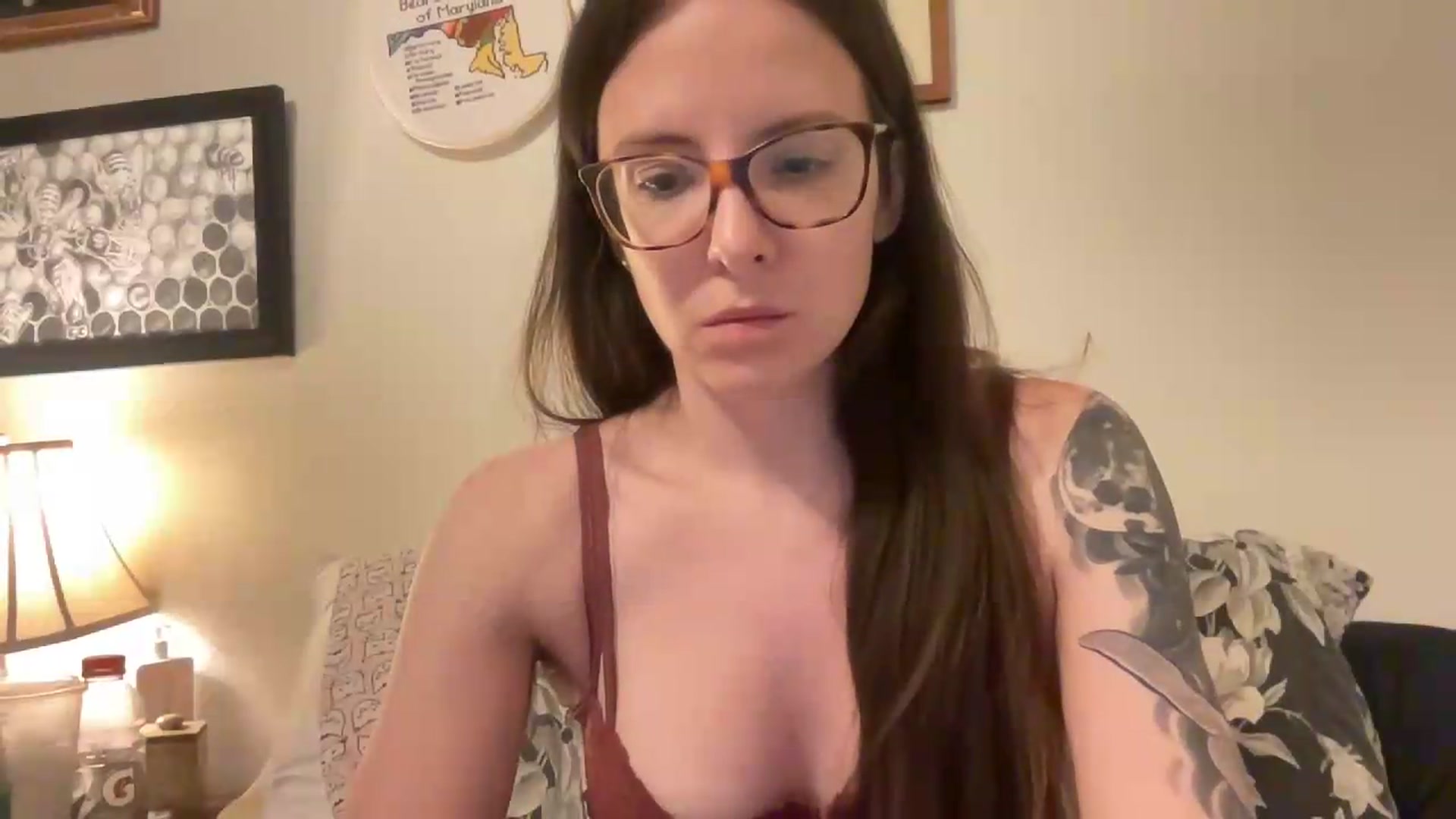 Gallery image thumbnail from MoonMILF's myfreecams stream on, 08/06/2026, 10:26 image 11 of 20