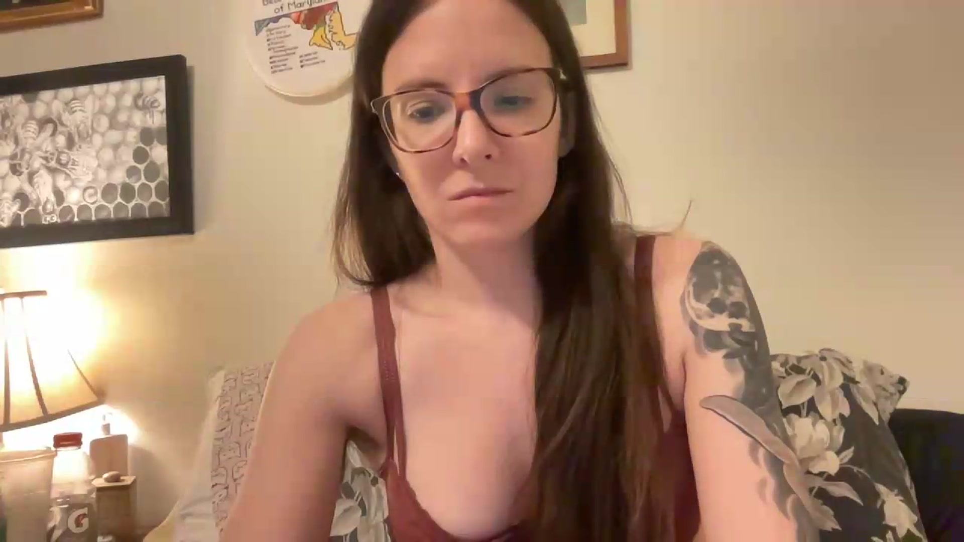 Gallery image thumbnail from MoonMILF's myfreecams stream on, 08/06/2026, 10:26 image 14 of 20