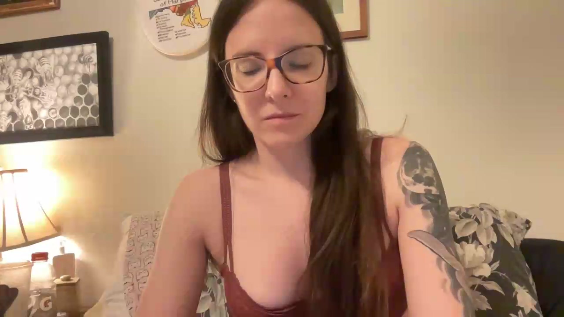 Gallery image thumbnail from MoonMILF's myfreecams stream on, 08/06/2026, 10:26 image 13 of 20