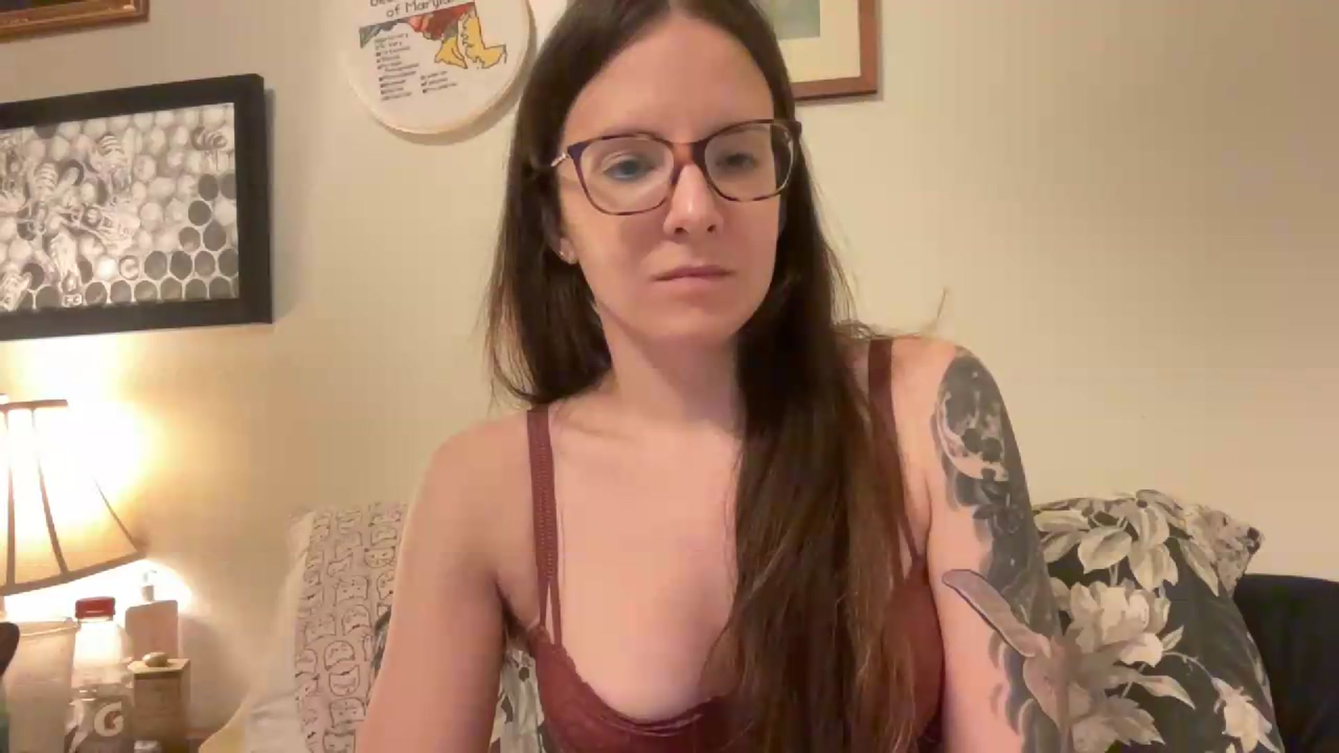 Gallery image thumbnail from MoonMILF's myfreecams stream on, 08/06/2026, 10:26 image 12 of 20
