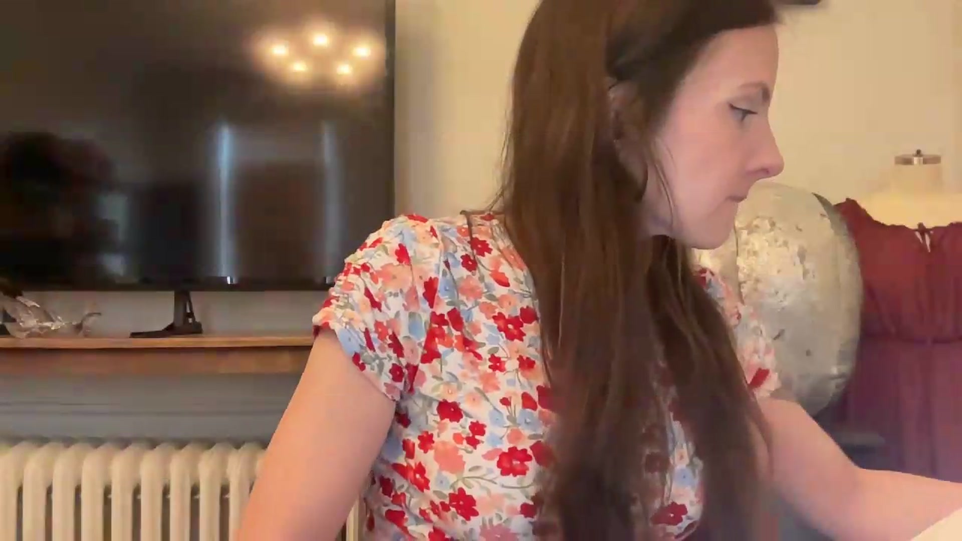 Gallery image thumbnail from MoonMILF's myfreecams stream on, 08/06/2026, 14:39 image 10 of 20