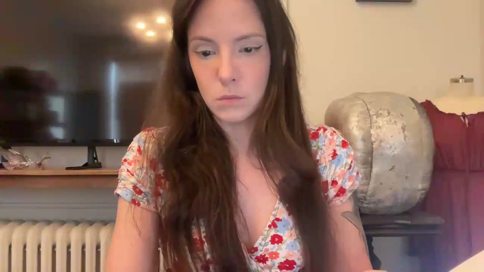 Gallery image thumbnail from MoonMILF's myfreecams stream on, 08/06/2026, 14:39 image 3 of 20