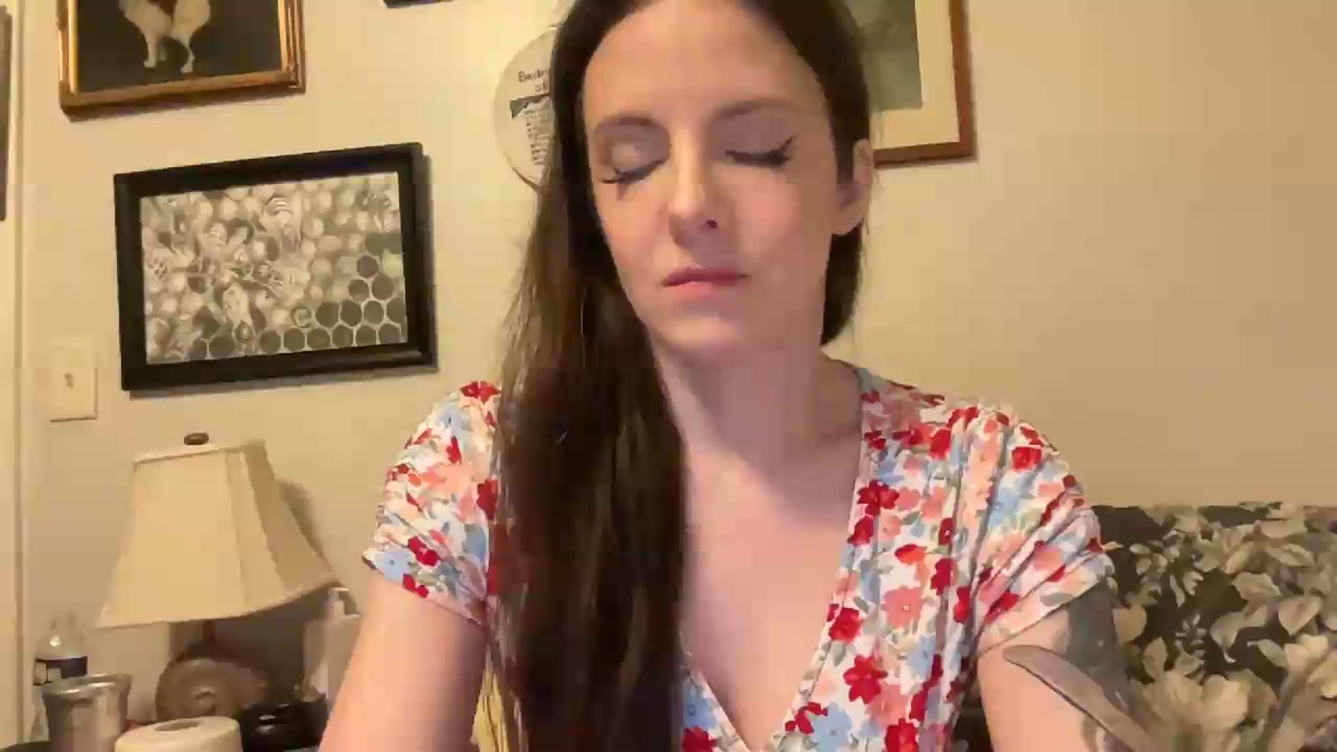 Gallery image thumbnail from MoonMILF's myfreecams stream on, 08/06/2026, 16:06 image 7 of 20