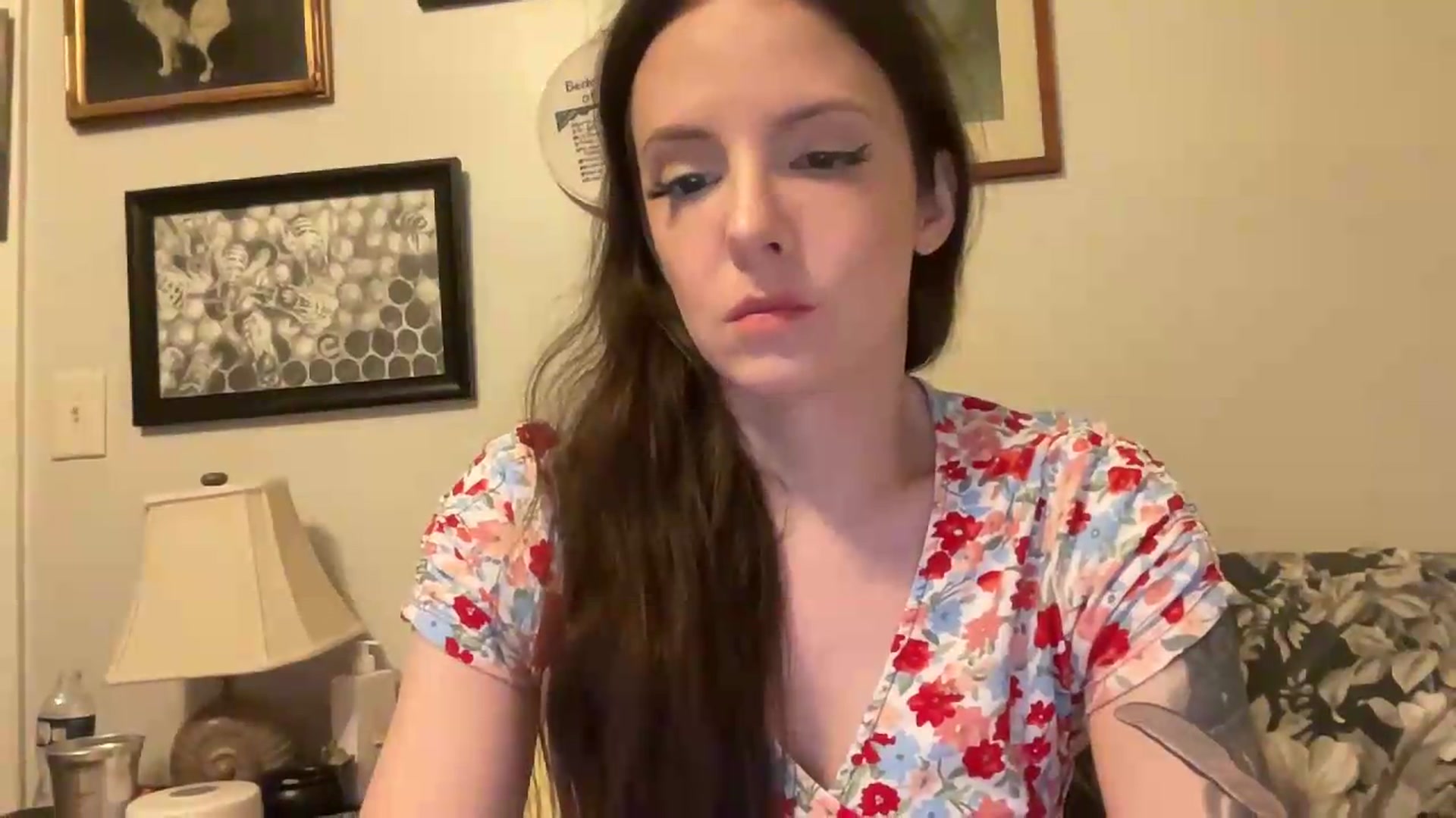 Gallery image thumbnail from MoonMILF's myfreecams stream on, 08/06/2026, 16:06 image 4 of 20