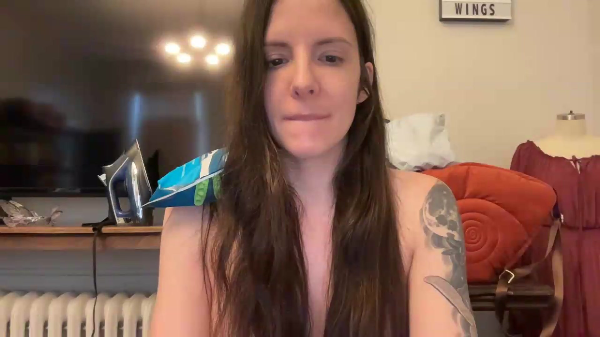 Gallery image thumbnail from MoonMILF's myfreecams stream on, 08/07/2026, 12:43 image 9 of 20