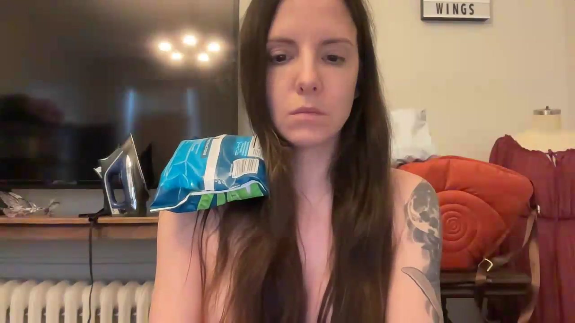 Gallery image thumbnail from MoonMILF's myfreecams stream on, 08/07/2026, 12:43 image 4 of 20