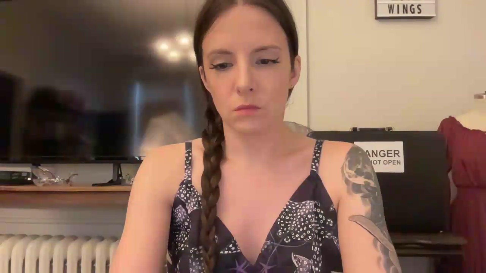 Gallery image thumbnail from MoonMILF's myfreecams stream on, 08/07/2026, 20:15 image 16 of 20