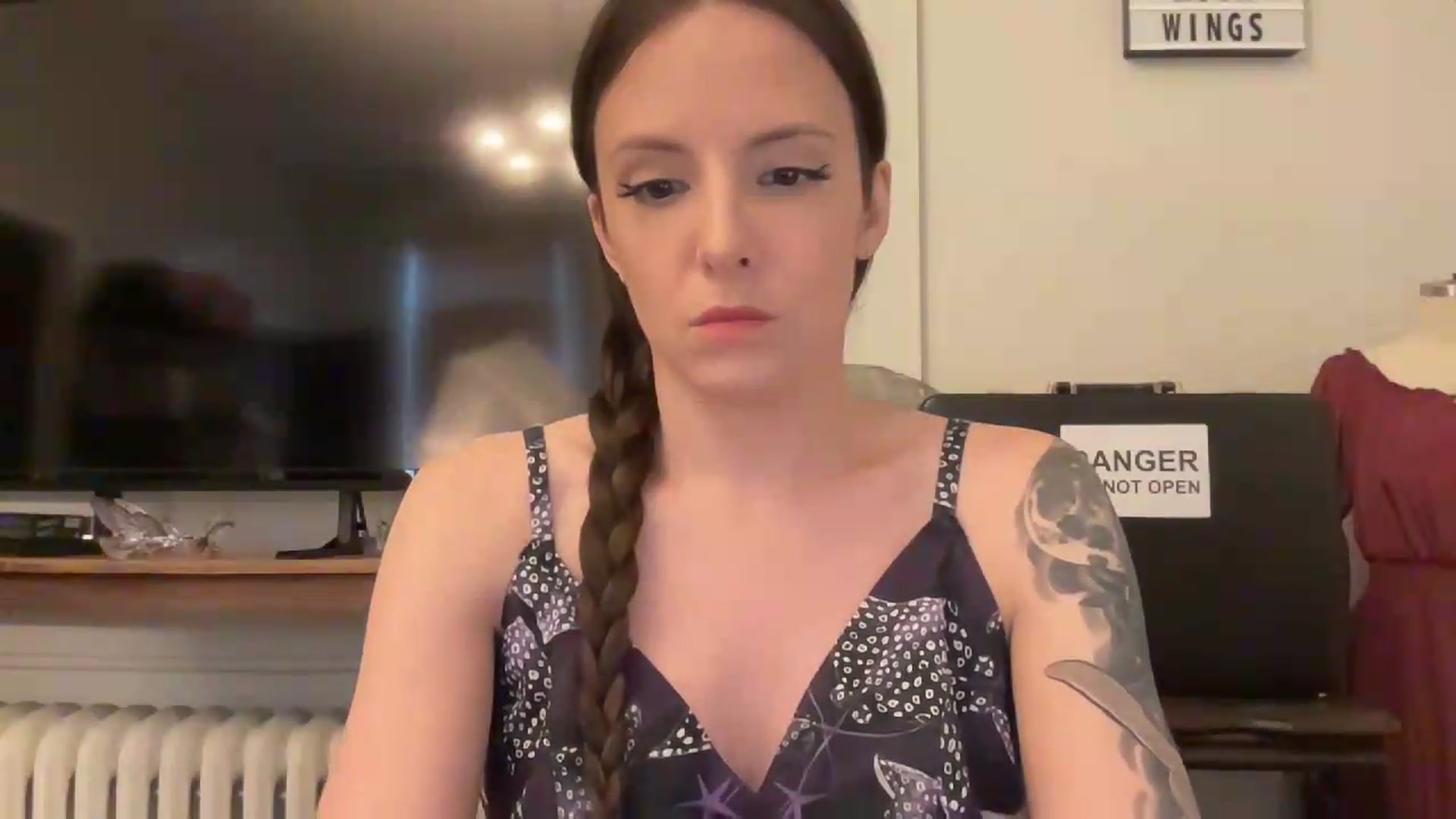 Gallery image thumbnail from MoonMILF's myfreecams stream on, 08/07/2026, 20:15 image 17 of 20