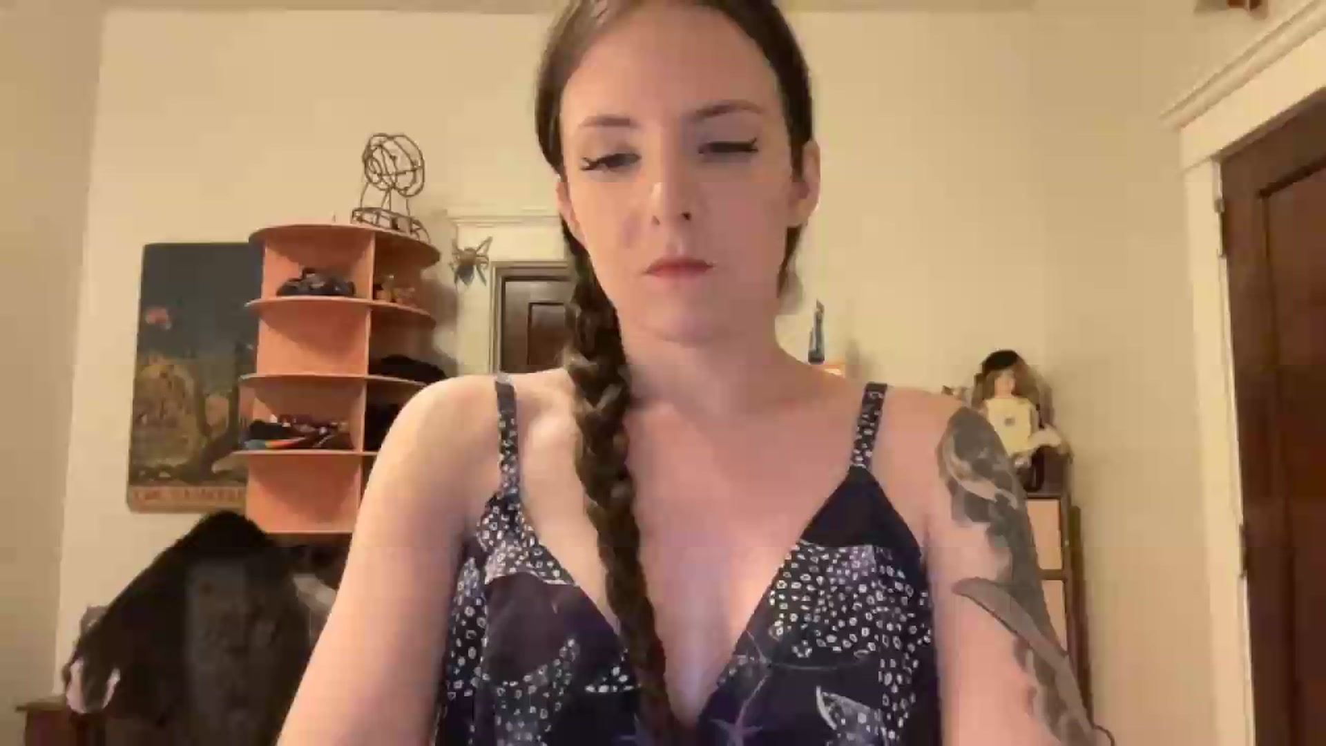 Gallery image thumbnail from MoonMILF's myfreecams stream on, 08/07/2026, 20:49 image 1 of 20