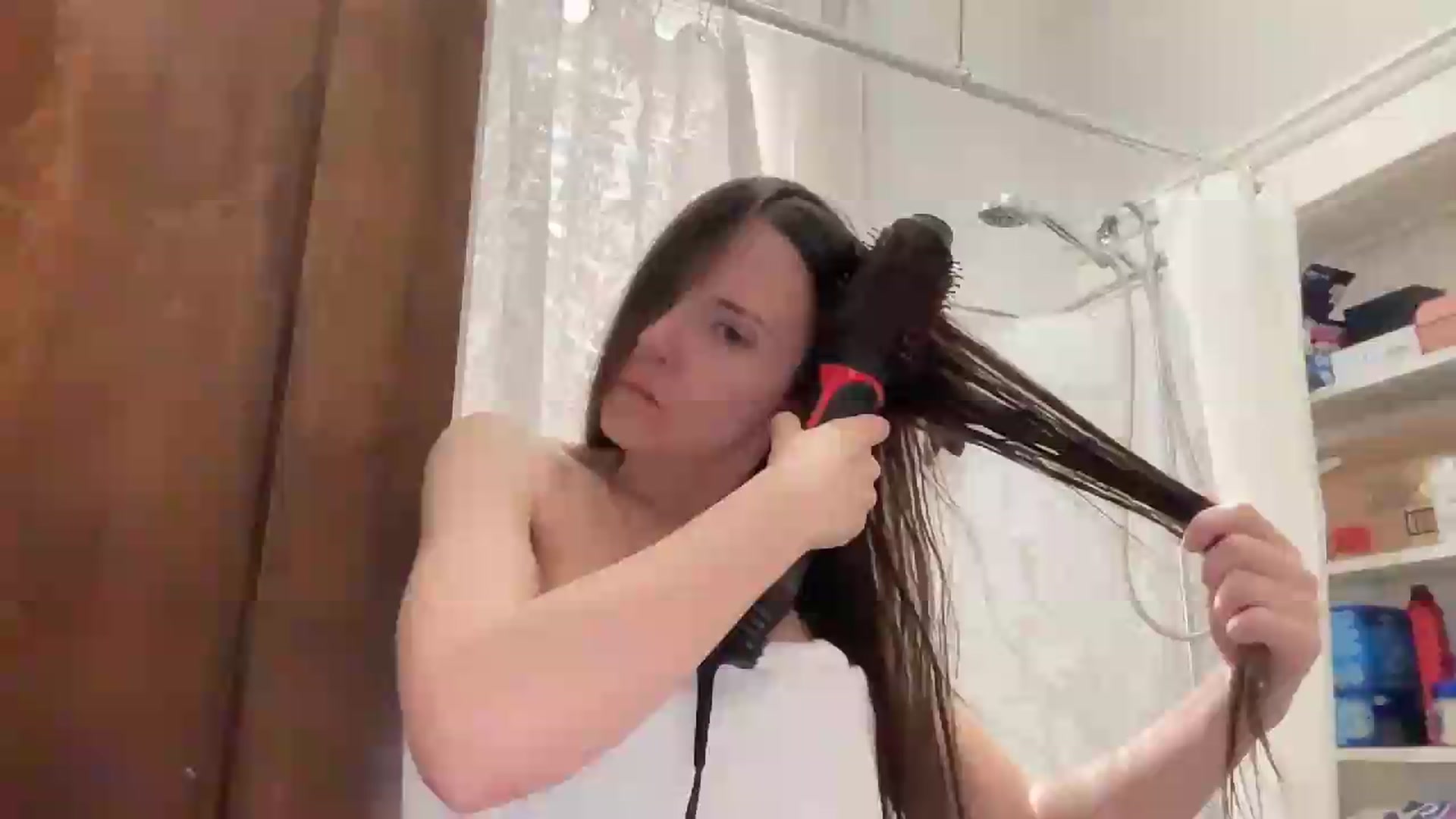 Gallery image thumbnail from MoonMILF's myfreecams stream on, 08/08/2026, 13:54 image 13 of 20