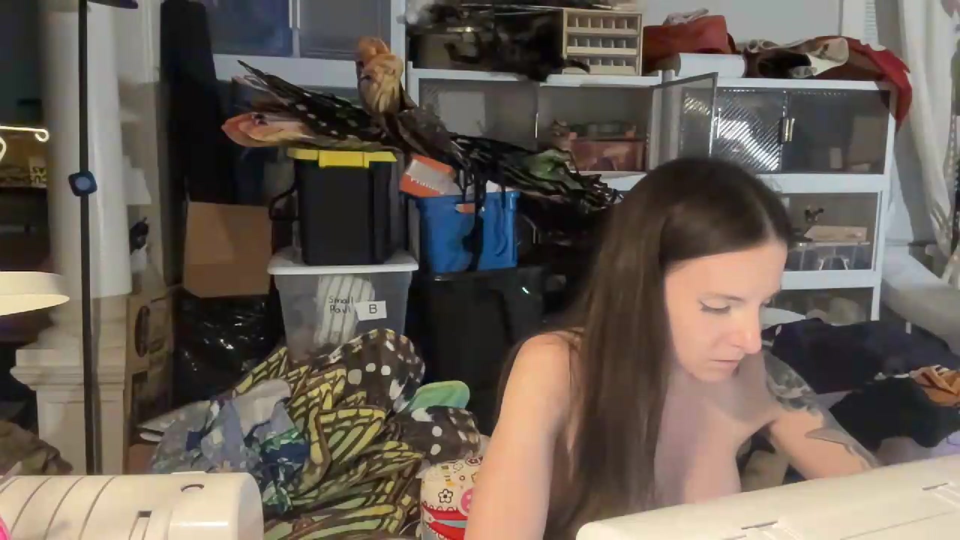 Gallery image thumbnail from MoonMILF's myfreecams stream on, 08/10/2026, 24:39 image 18 of 20