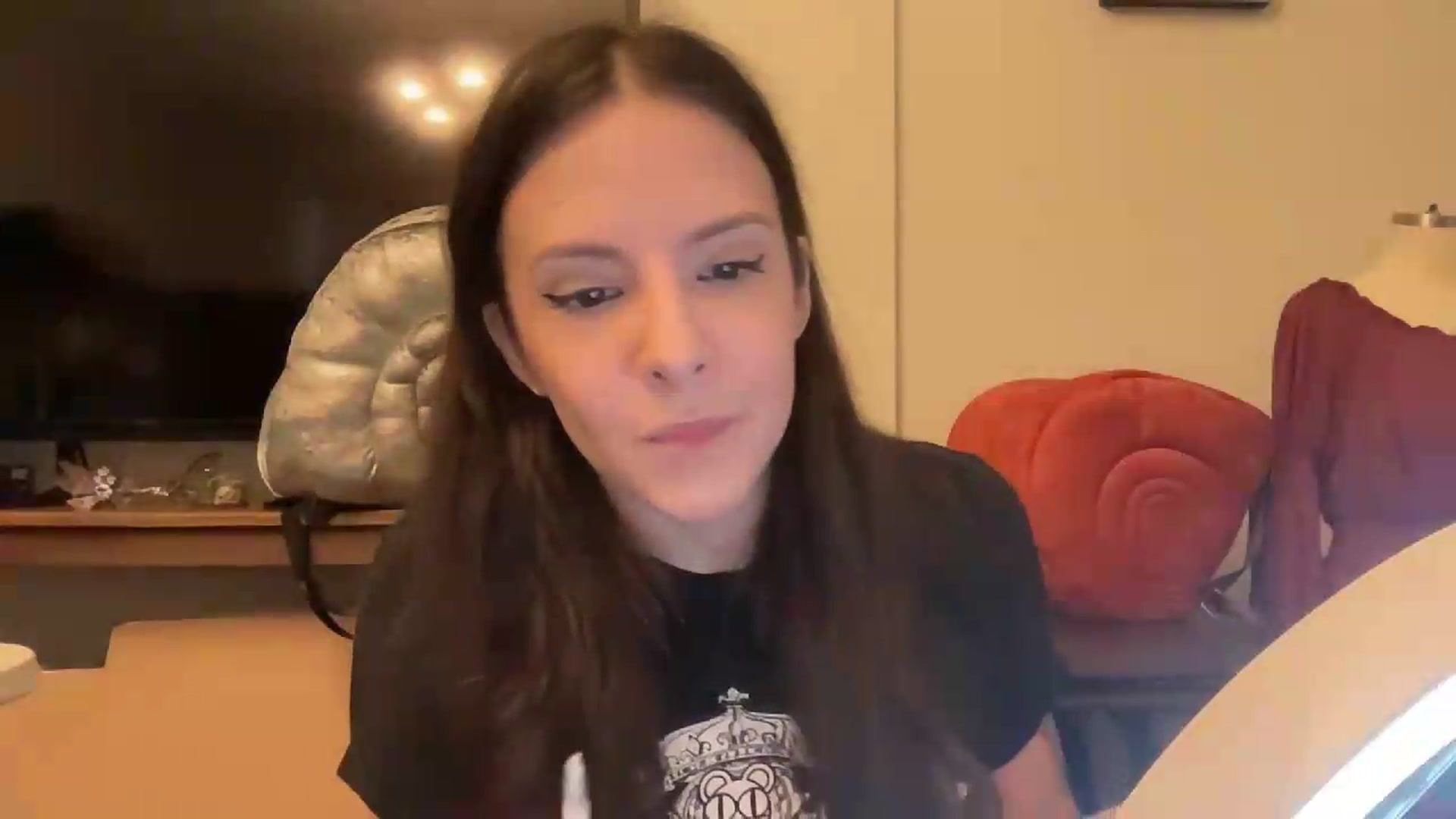 Gallery image thumbnail from MoonMILF's myfreecams stream on, 08/10/2026, 10:54 image 17 of 20
