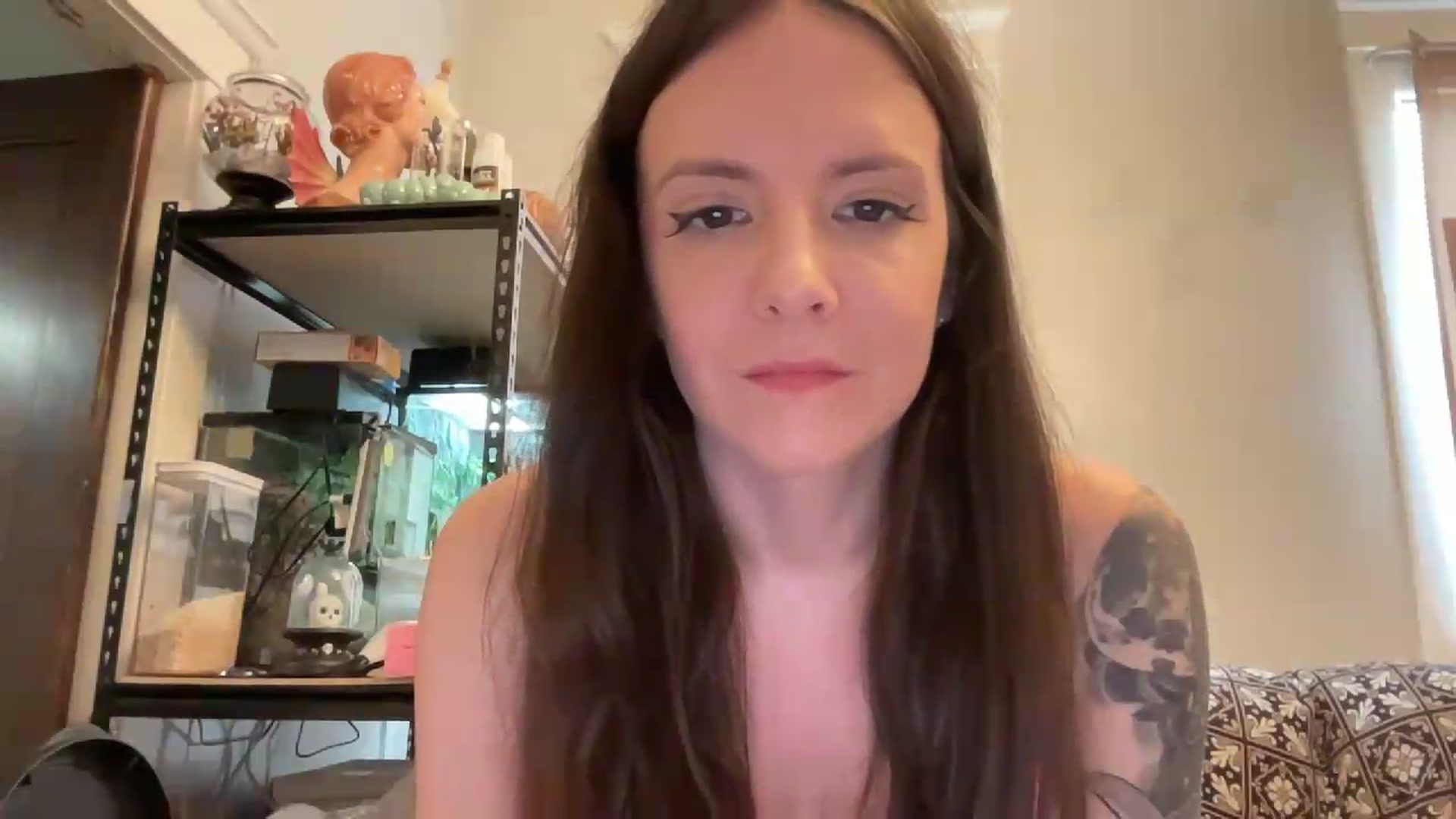 Gallery image thumbnail from MoonMILF's myfreecams stream on, 08/10/2026, 18:51 image 3 of 20