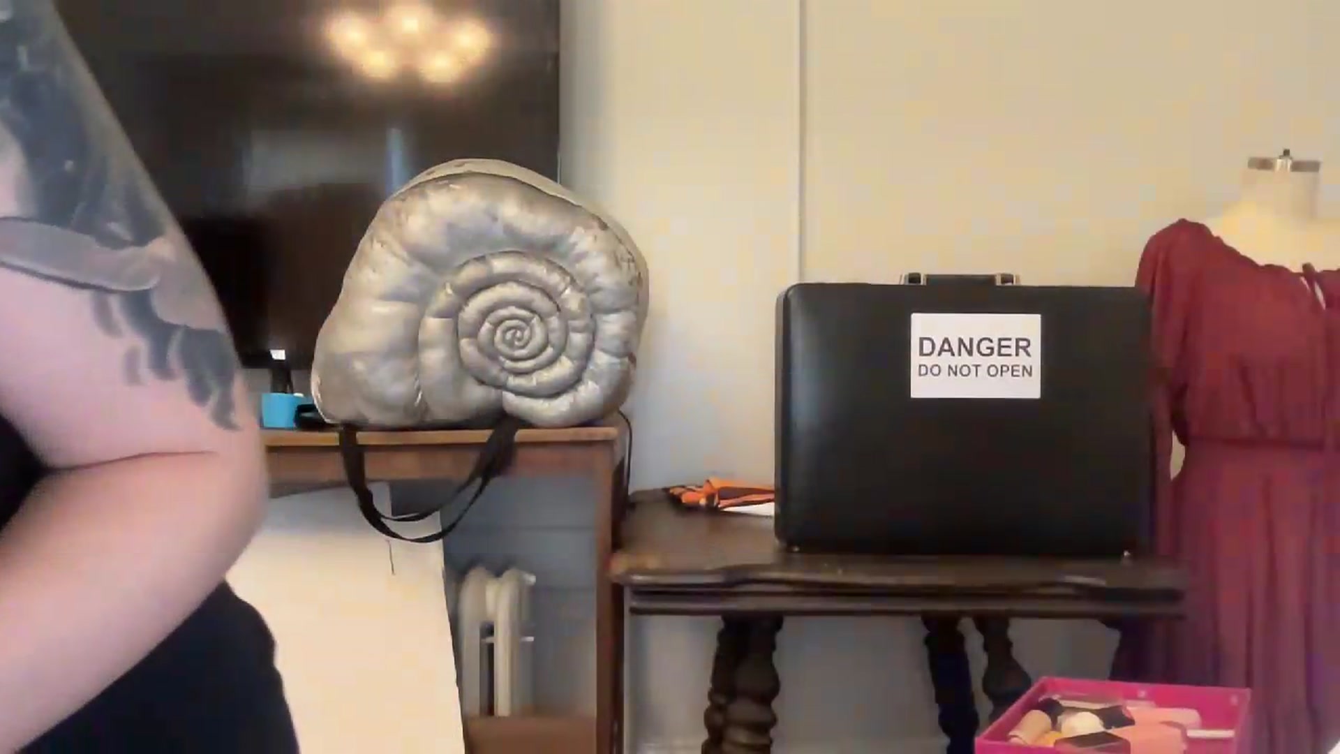 Gallery image thumbnail from MoonMILF's myfreecams stream on, 08/11/2026, 15:38 image 8 of 20