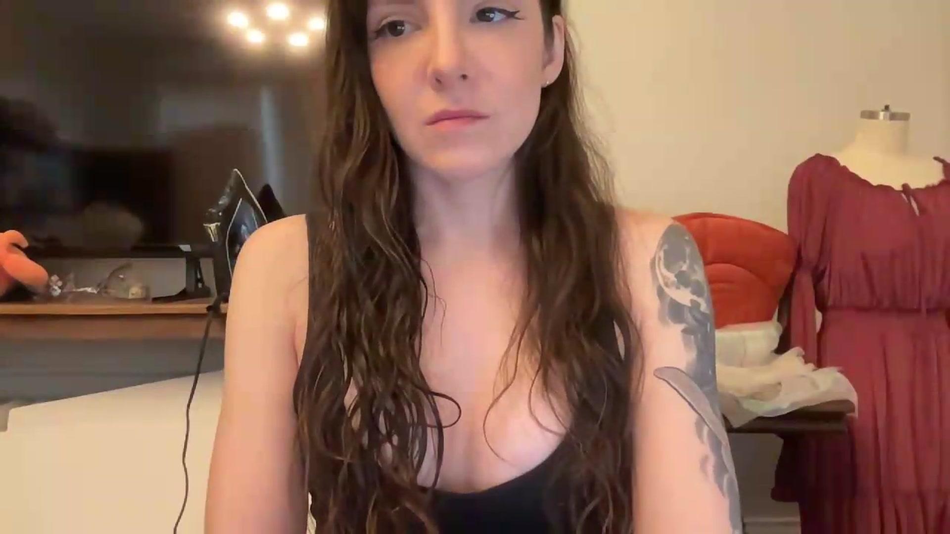 Gallery image thumbnail from MoonMILF's myfreecams stream on, 08/12/2026, 12:12 image 15 of 20