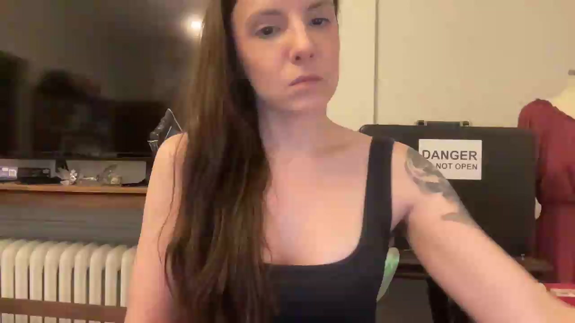 Gallery image thumbnail from MoonMILF's myfreecams stream on, 08/16/2026, 16:54 image 1 of 20