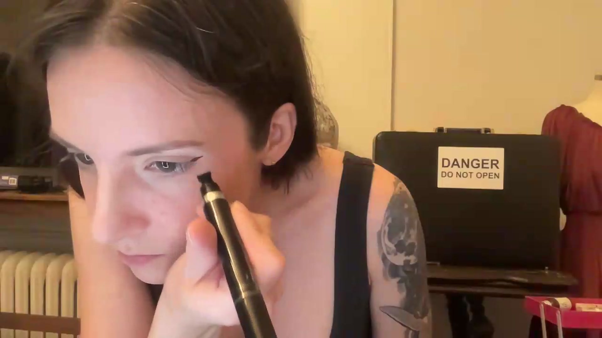 Gallery image thumbnail from MoonMILF's myfreecams stream on, 08/16/2026, 16:54 image 2 of 20