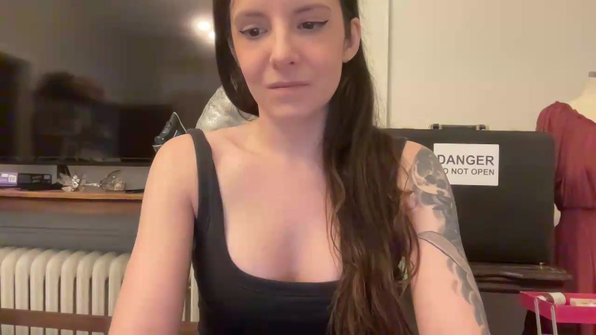 Gallery image thumbnail from MoonMILF's myfreecams stream on, 08/16/2026, 16:54 image 5 of 20