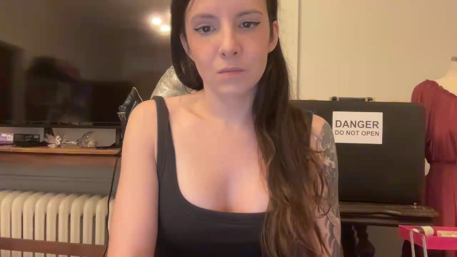 Gallery image thumbnail from MoonMILF's myfreecams stream on, 08/16/2026, 16:54 image 4 of 20