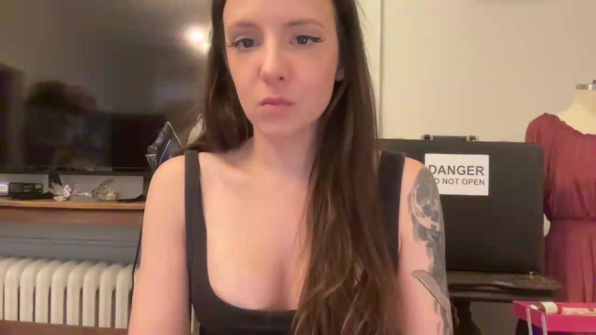 Gallery image thumbnail from MoonMILF's myfreecams stream on, 08/16/2026, 17:07 image 14 of 20