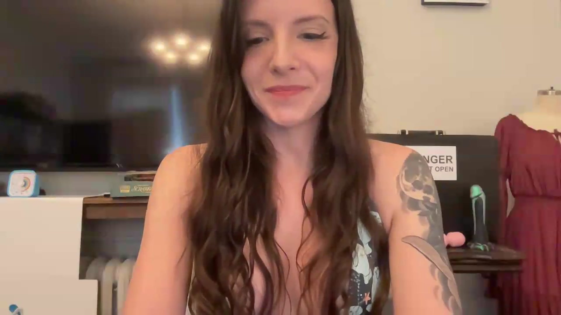 Gallery image thumbnail from MoonMILF's myfreecams stream on, 08/27/2026, 19:49 image 13 of 20