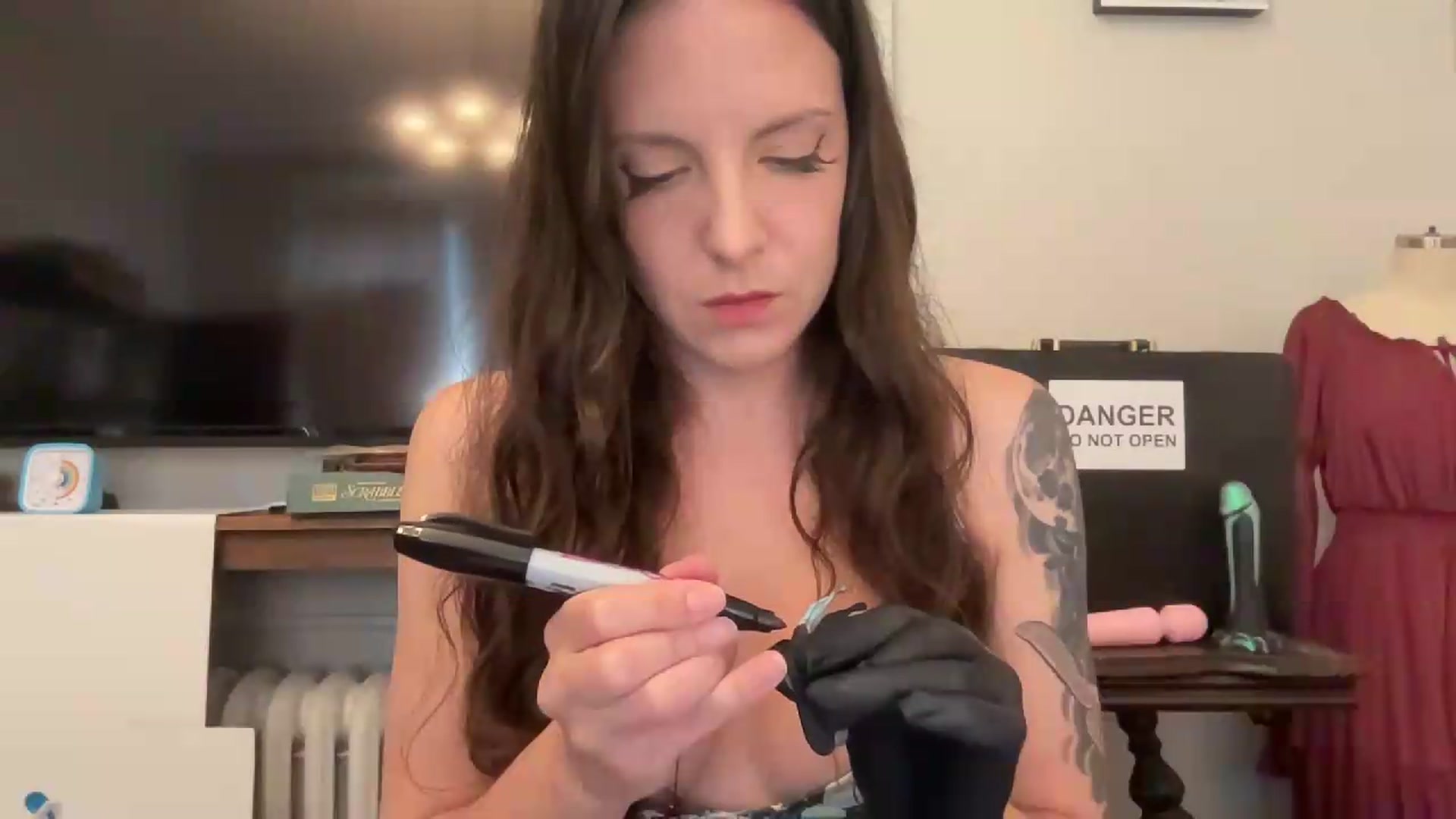 Gallery image thumbnail from MoonMILF's myfreecams stream on, 08/27/2026, 19:49 image 2 of 20