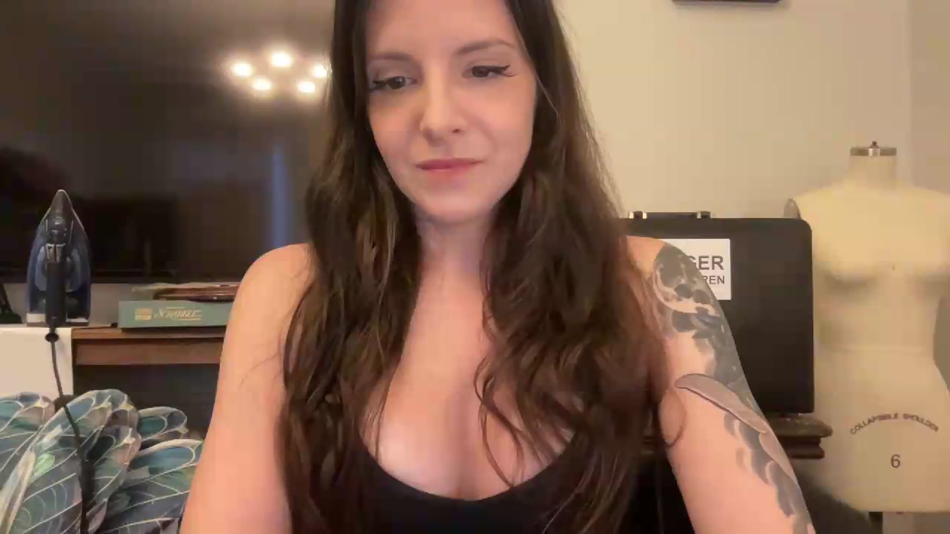 Gallery image thumbnail from MoonMILF's myfreecams stream on, 08/29/2026, 21:16 image 14 of 20