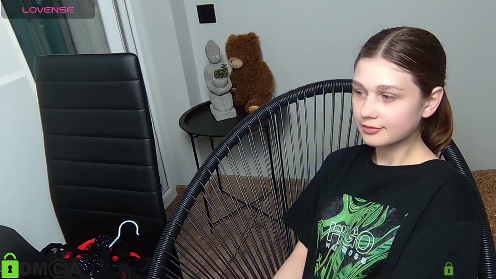 Gallery image thumbnail from MoonPriinces's myfreecams stream on, 06/03/2024, 18:44 image 19 of 20