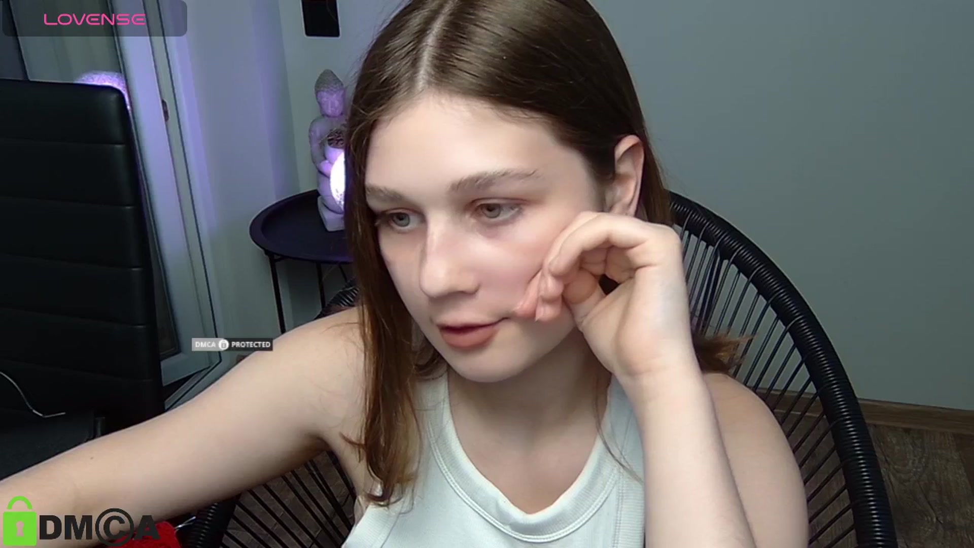 Gallery image thumbnail from MoonPriinces's myfreecams stream on, 06/06/2024, 16:38 image 17 of 20
