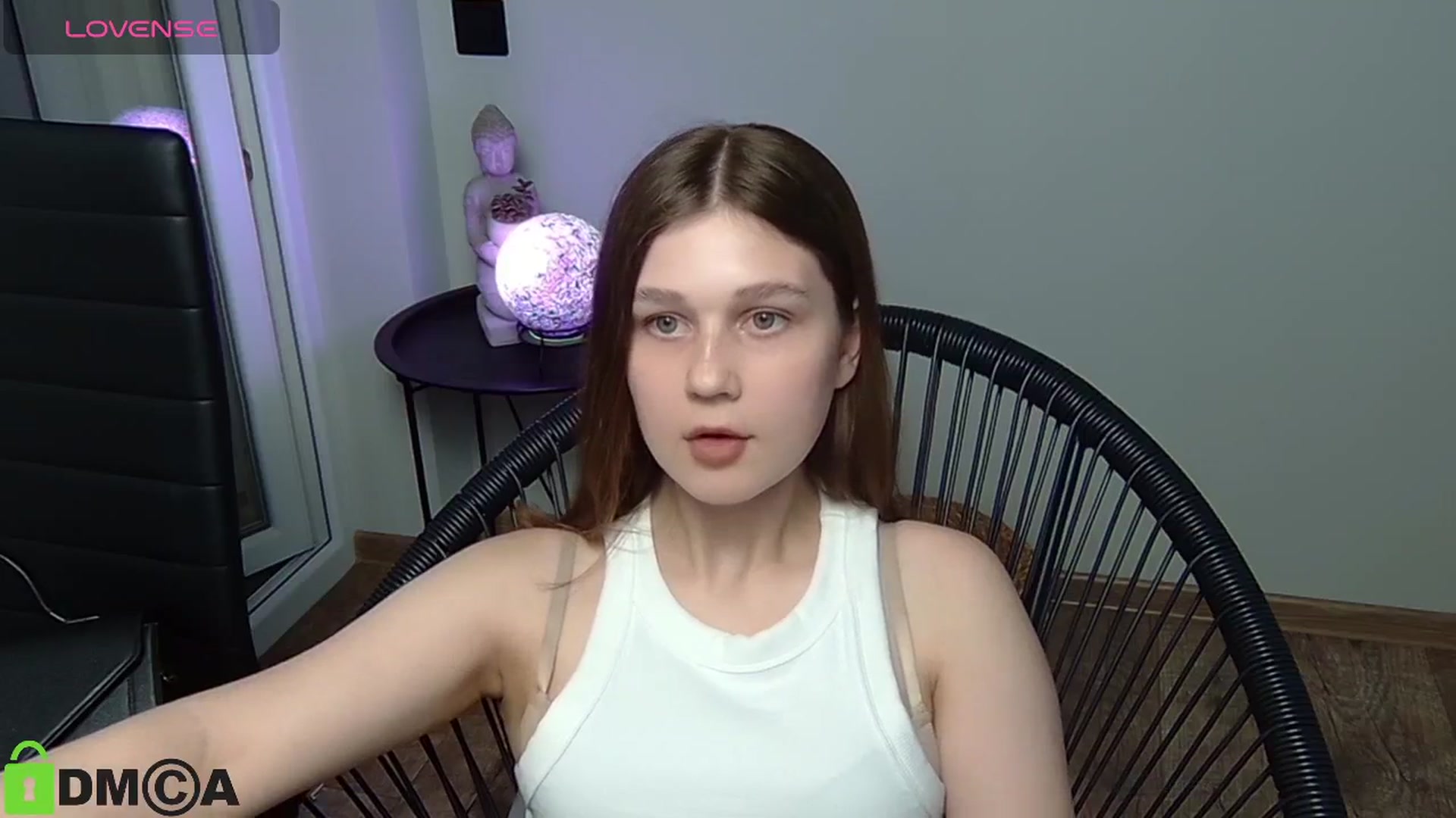 Gallery image thumbnail from MoonPriinces's myfreecams stream on, 06/06/2024, 16:38 image 10 of 20