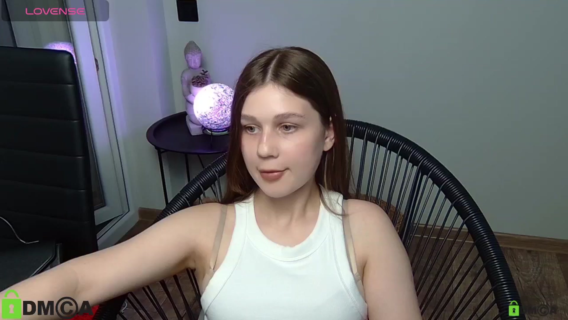 Gallery image thumbnail from MoonPriinces's myfreecams stream on, 06/06/2024, 16:38 image 1 of 20