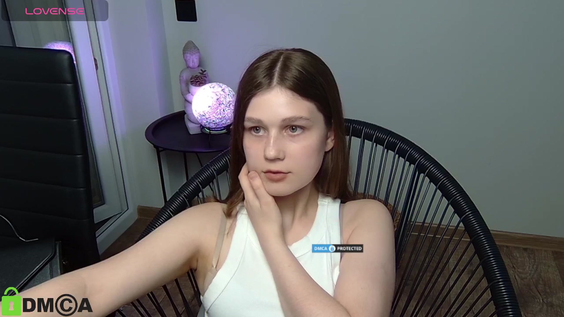 Gallery image thumbnail from MoonPriinces's myfreecams stream on, 06/06/2024, 16:38 image 13 of 20