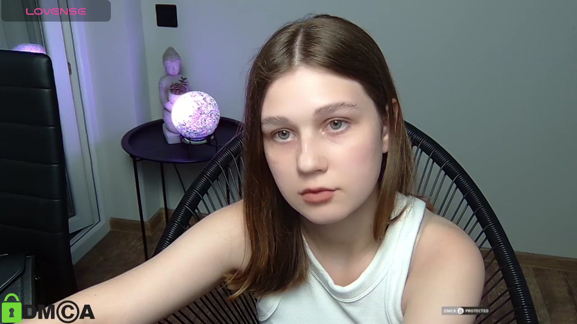 Gallery image thumbnail from MoonPriinces's myfreecams stream on, 06/06/2024, 17:04 image 17 of 20