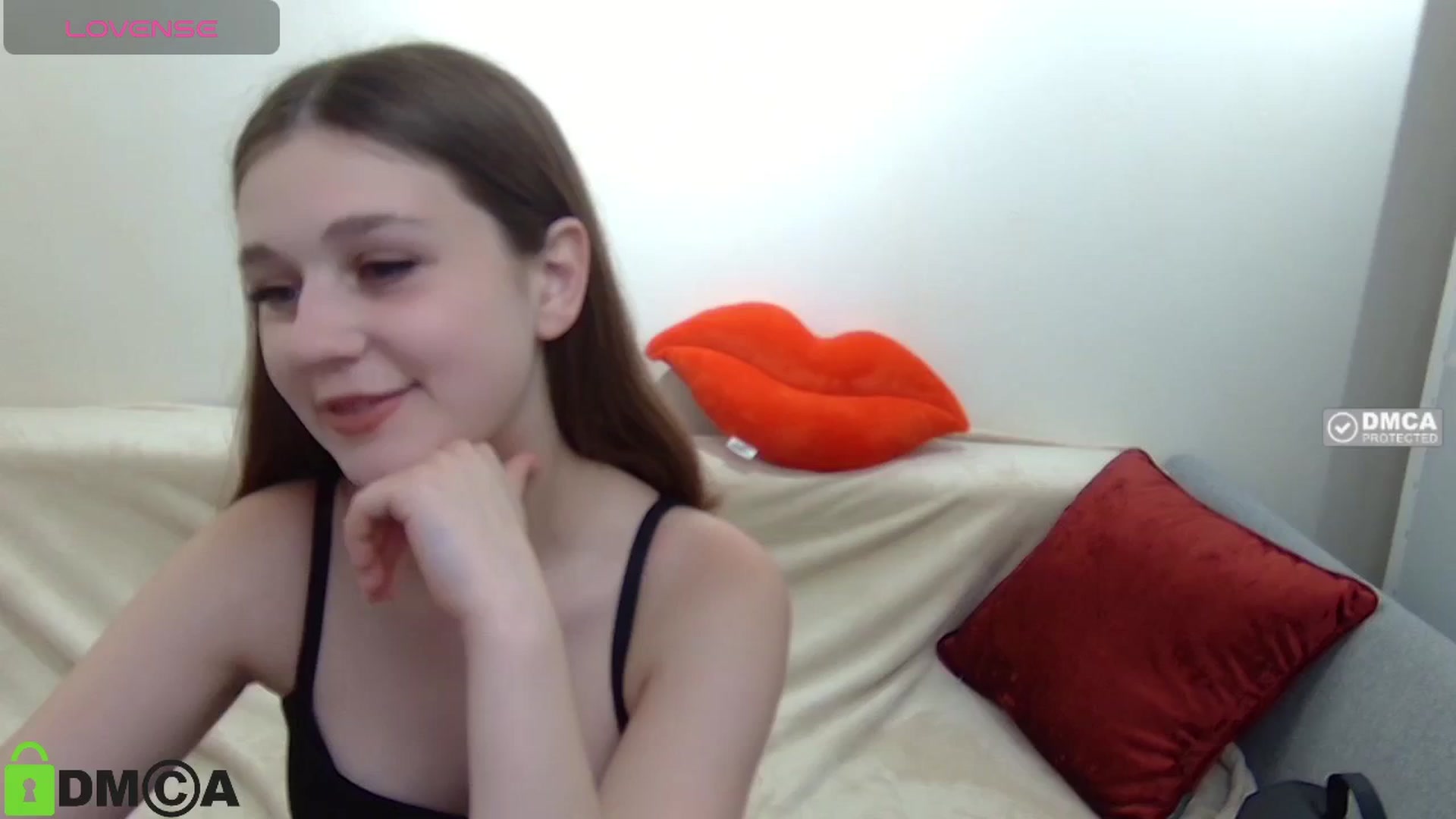 Gallery image thumbnail from MoonPriinces's myfreecams stream on, 06/19/2024, 18:30 image 1 of 20
