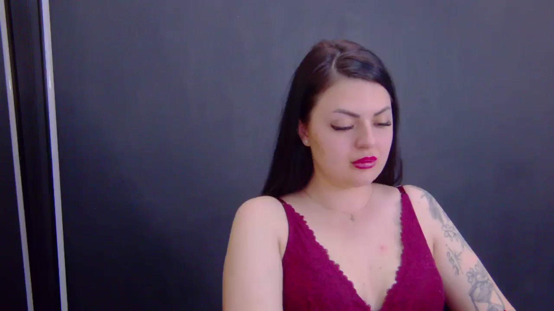 Gallery image thumbnail from MoonShine_'s myfreecams stream on, 03/30/2025, 01:38 image 19 of 20