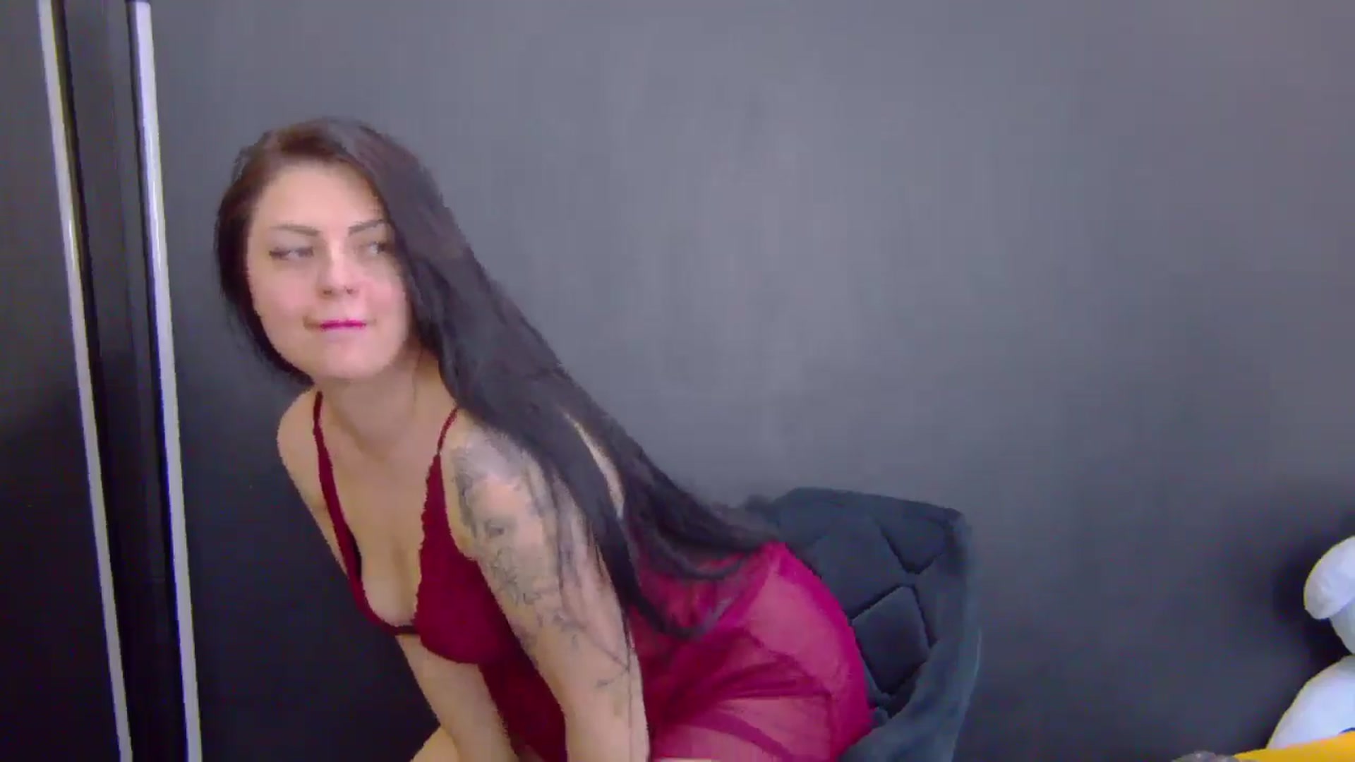 Gallery image thumbnail from MoonShine_'s myfreecams stream on, 03/30/2025, 01:38 image 4 of 20