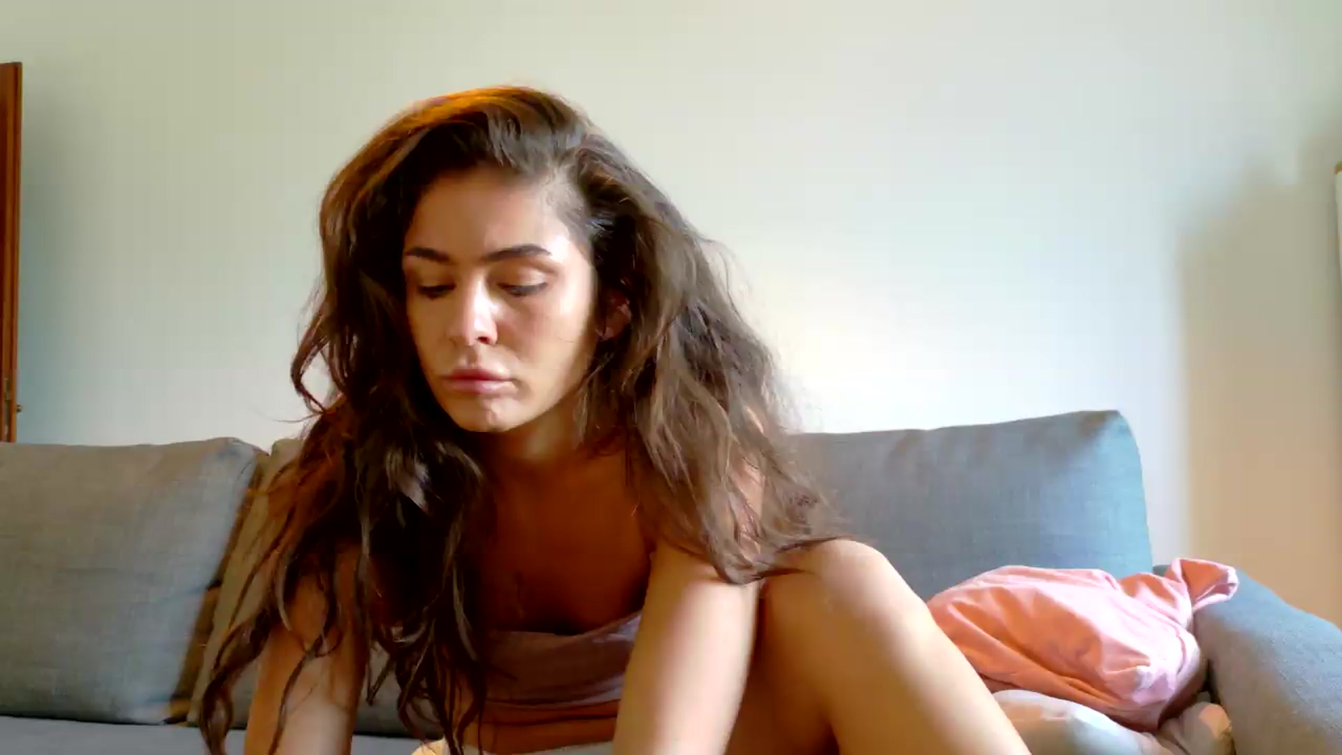 Gallery image thumbnail from MoonV3il88's myfreecams stream on, 08/05/2026, 11:15 image 6 of 20