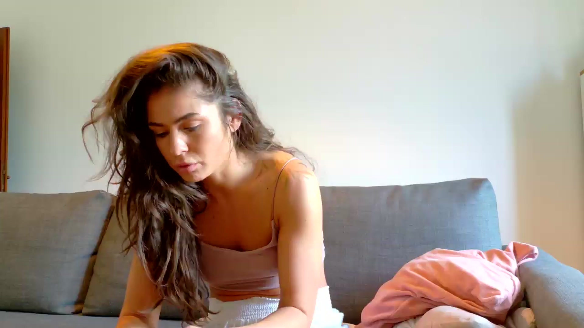 Gallery image thumbnail from MoonV3il88's myfreecams stream on, 08/05/2026, 11:15 image 1 of 20