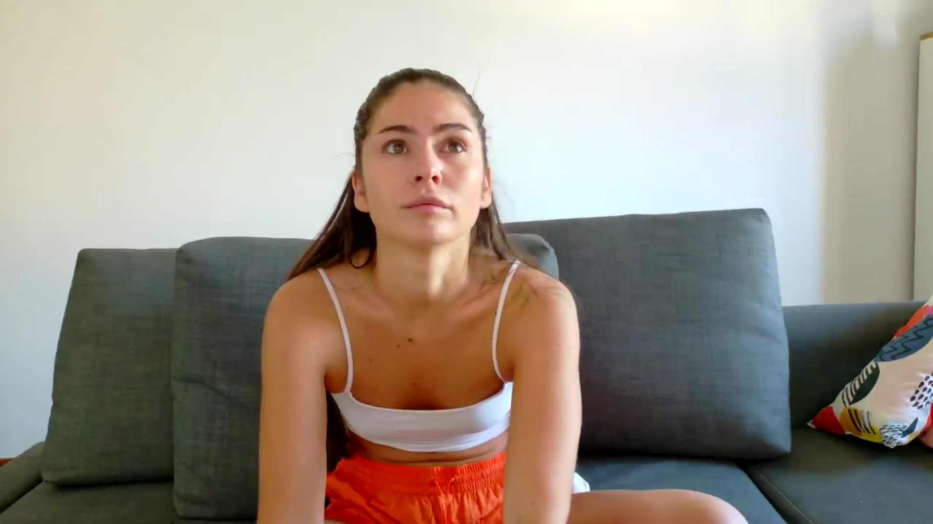 Gallery image thumbnail from MoonV3il88's myfreecams stream on, 08/15/2026, 07:45 image 2 of 20