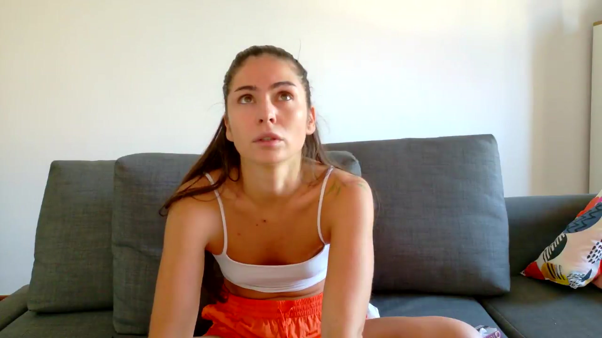Gallery image thumbnail from MoonV3il88's myfreecams stream on, 08/15/2026, 07:45 image 3 of 20