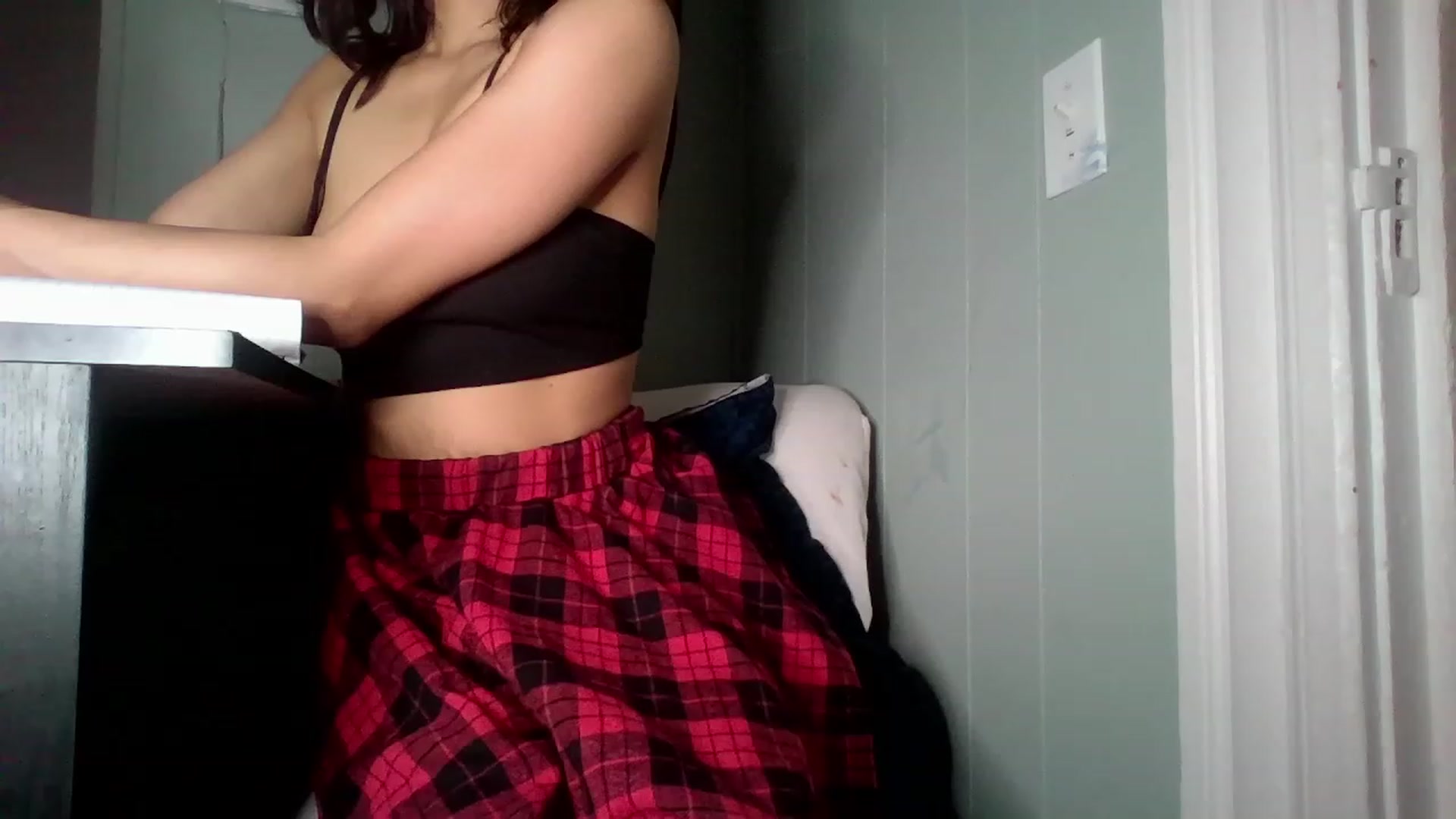 Gallery image thumbnail from Moon_Fae's myfreecams stream on, 04/18/2023, 08:50 image 8 of 20