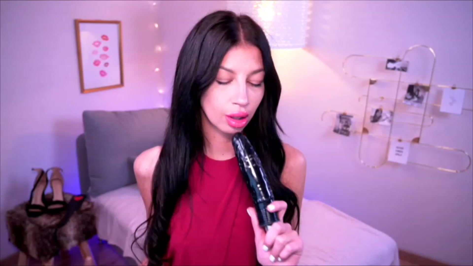 Gallery image thumbnail from Moon_Treasure's myfreecams stream on, 04/29/2023, 12:02 image 14 of 20