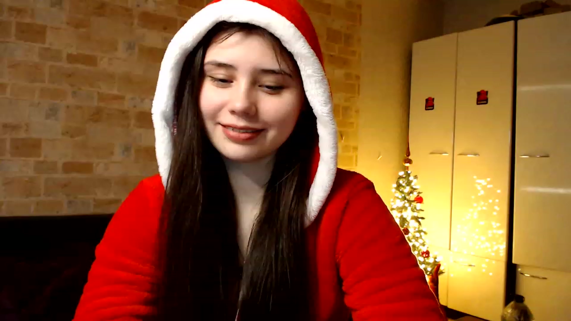 Gallery image thumbnail from Moon_light23's myfreecams stream on, 01/06/2023, 19:34 image 14 of 20