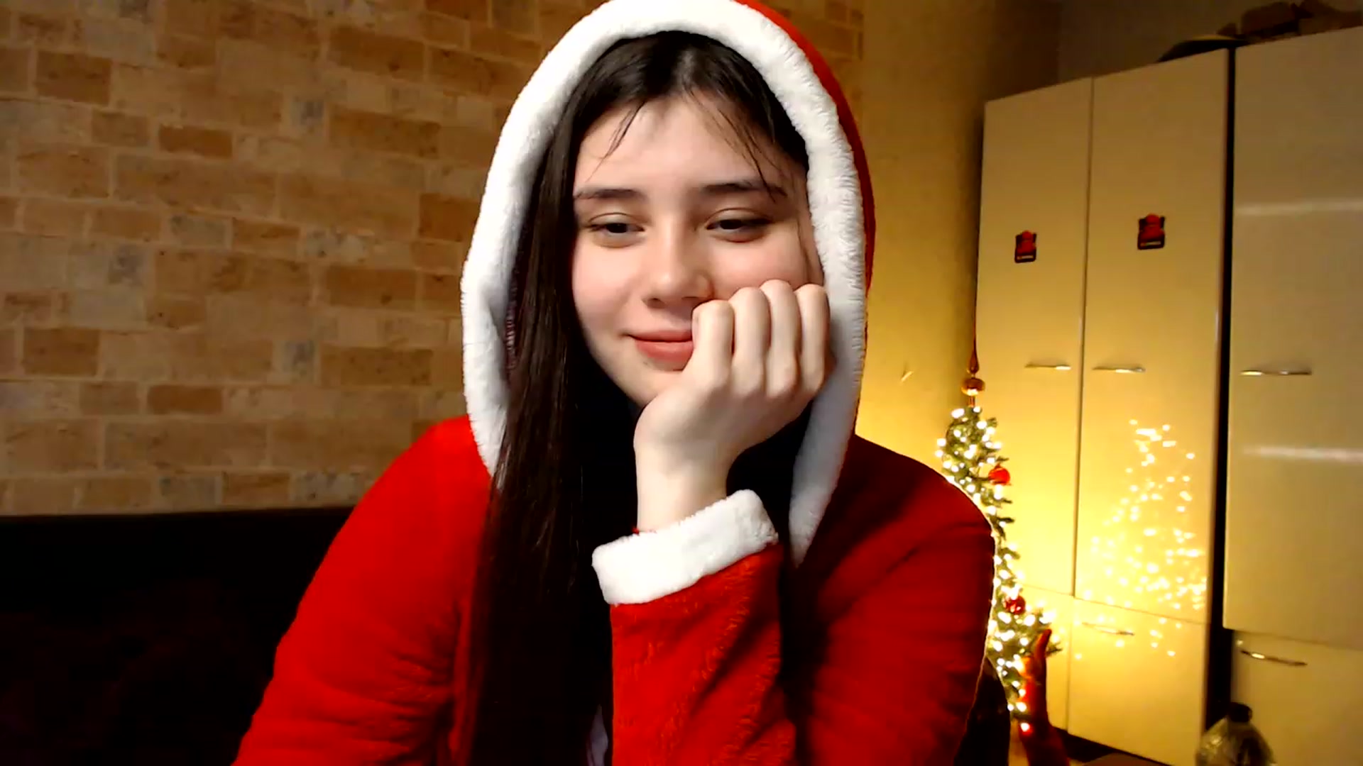 Gallery image thumbnail from Moon_light23's myfreecams stream on, 01/06/2023, 19:34 image 19 of 20