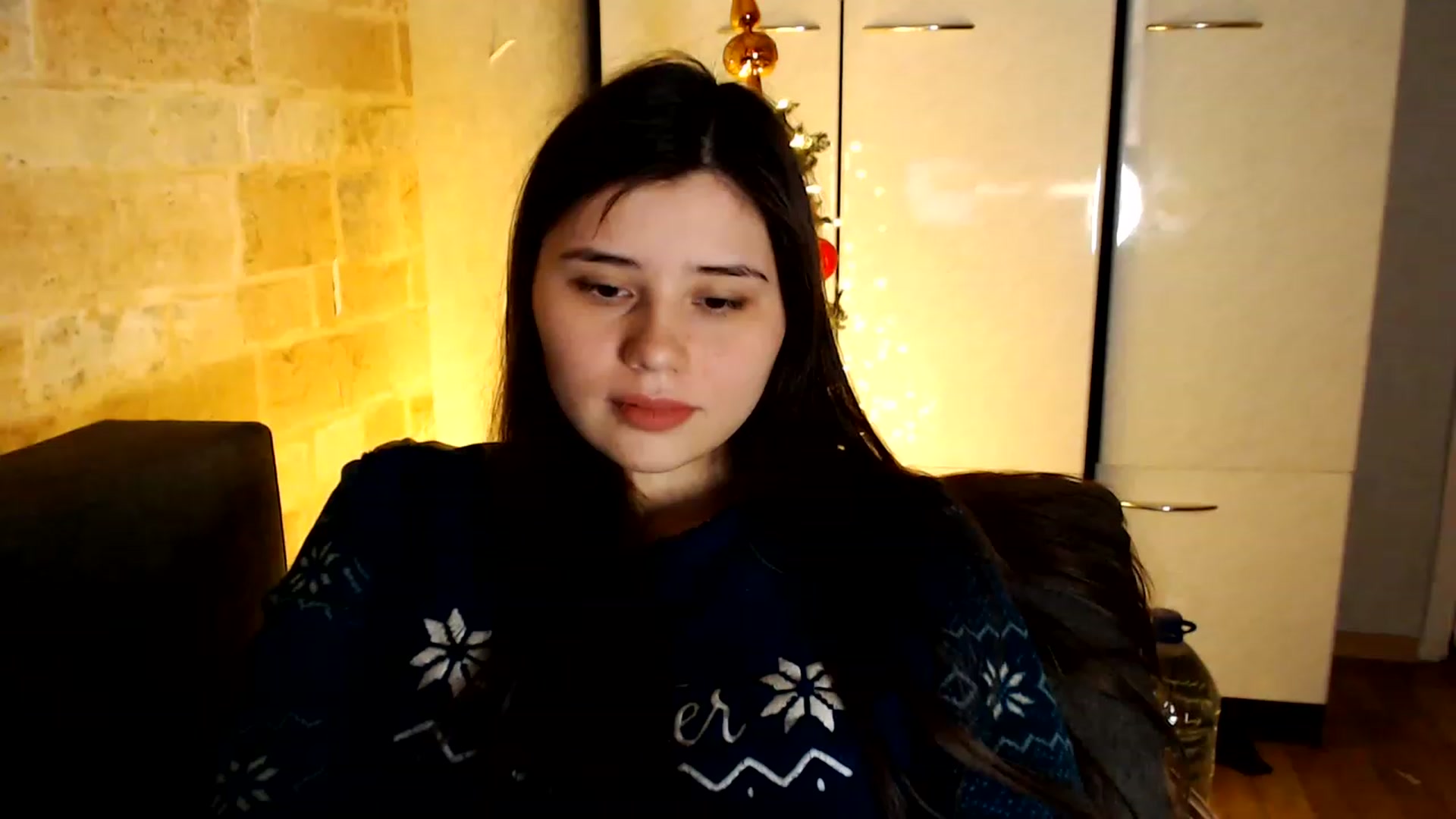 Gallery image thumbnail from Moon_light23's myfreecams stream on, 01/16/2023, 20:03 image 17 of 20