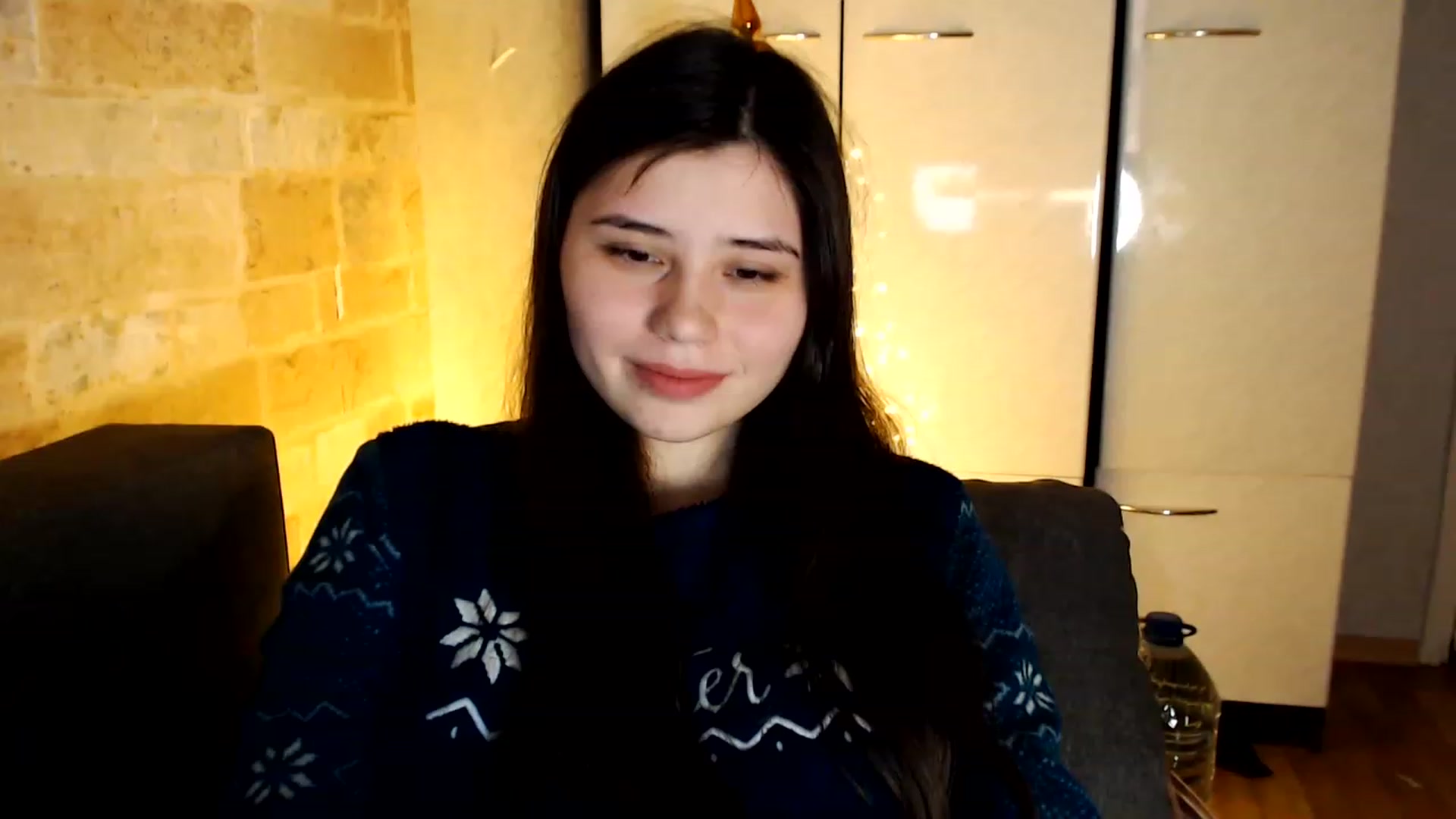 Gallery image thumbnail from Moon_light23's myfreecams stream on, 01/16/2023, 20:03 image 3 of 20